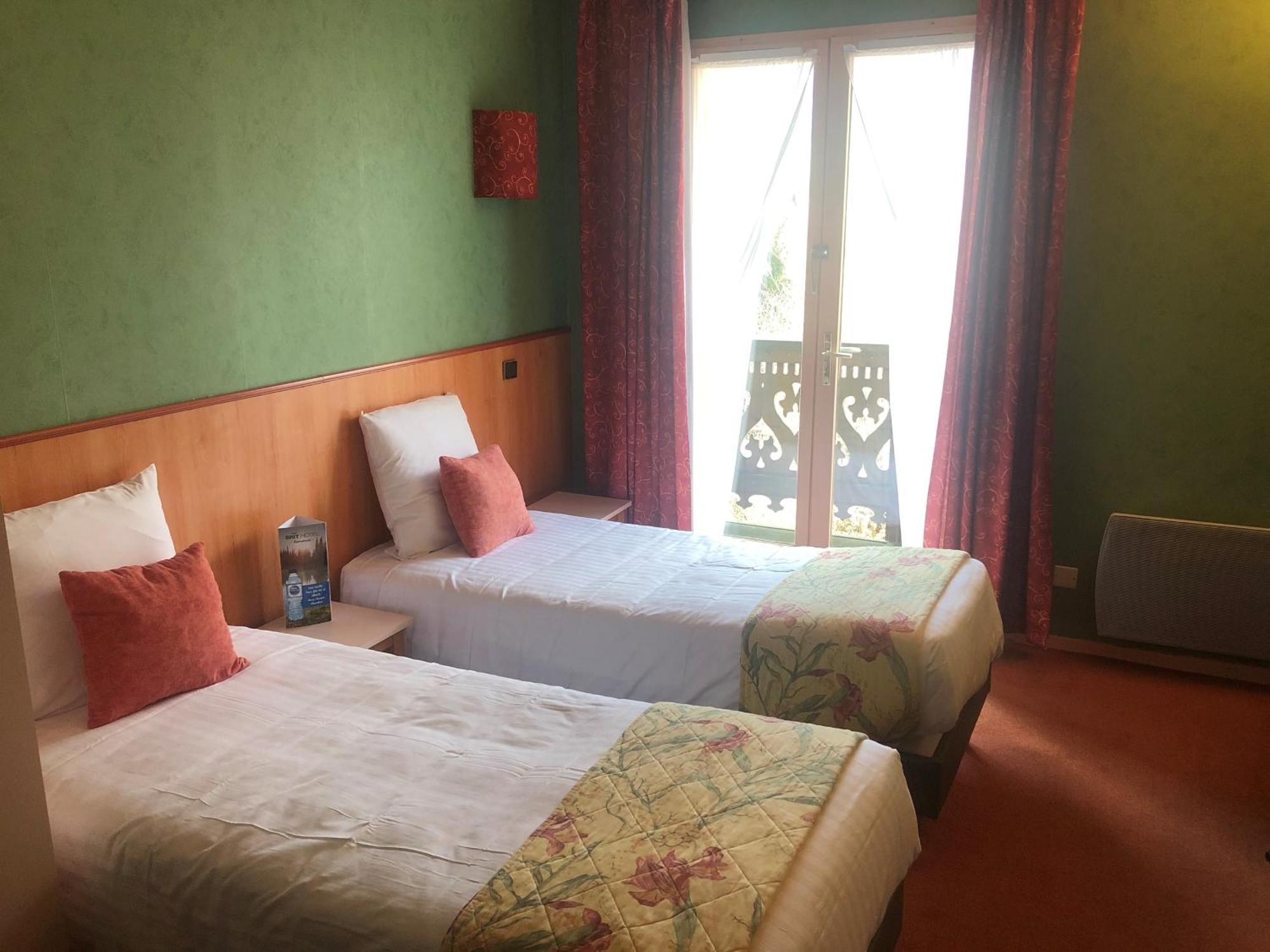 Brit Hotel Florimont Saint-Ferréol Zewnętrze zdjęcie